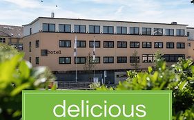 B-Smart Hotel Schoenenwerd