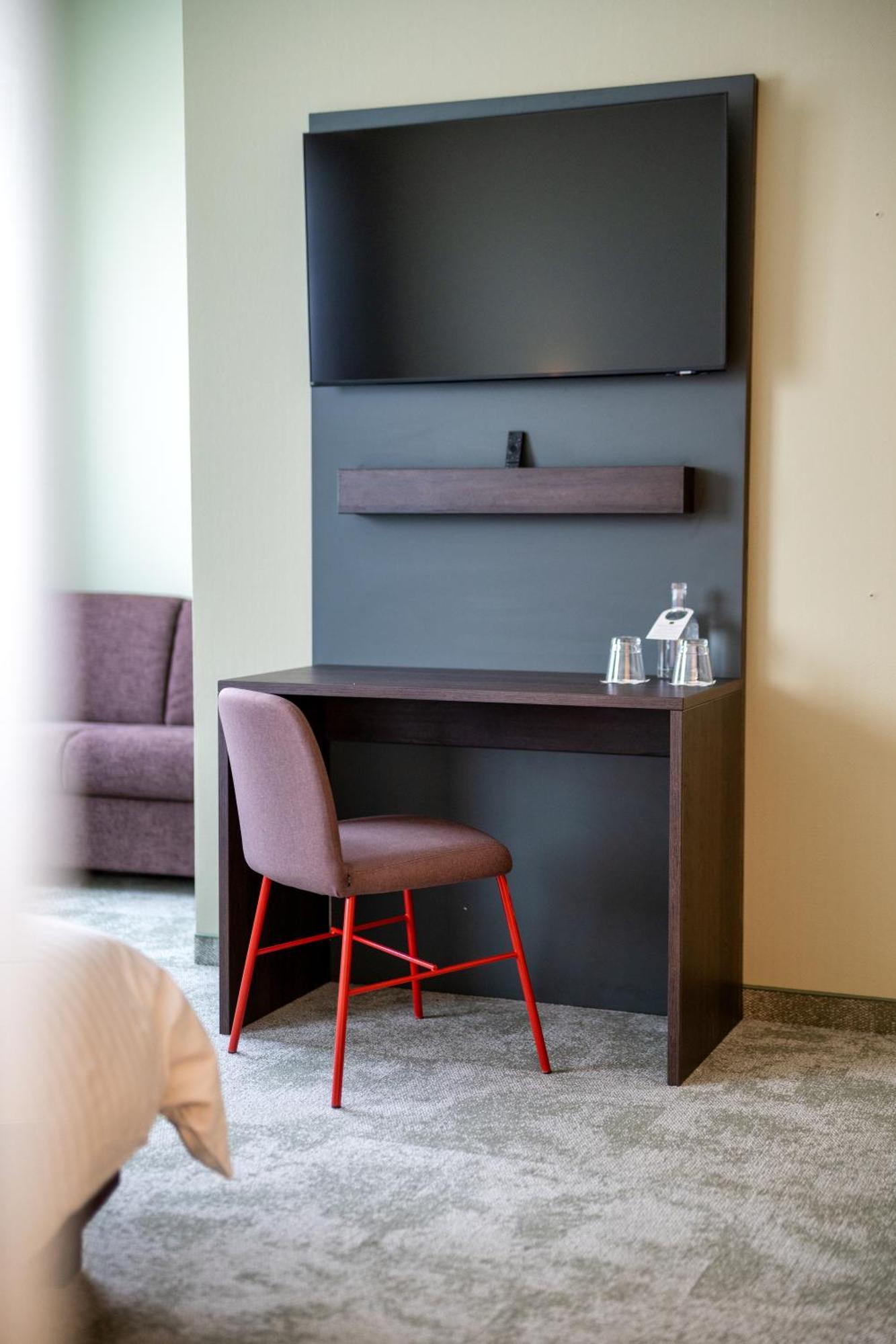 B-Smart Hotel Schoenenwerd Aarau Zewnętrze zdjęcie